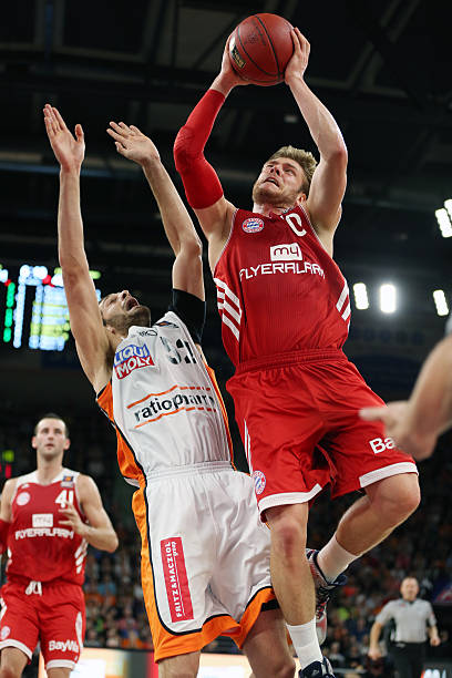 赛中往往直 赛中往往直