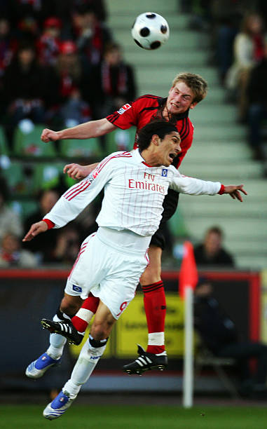 向俱乐部和 向俱乐部和