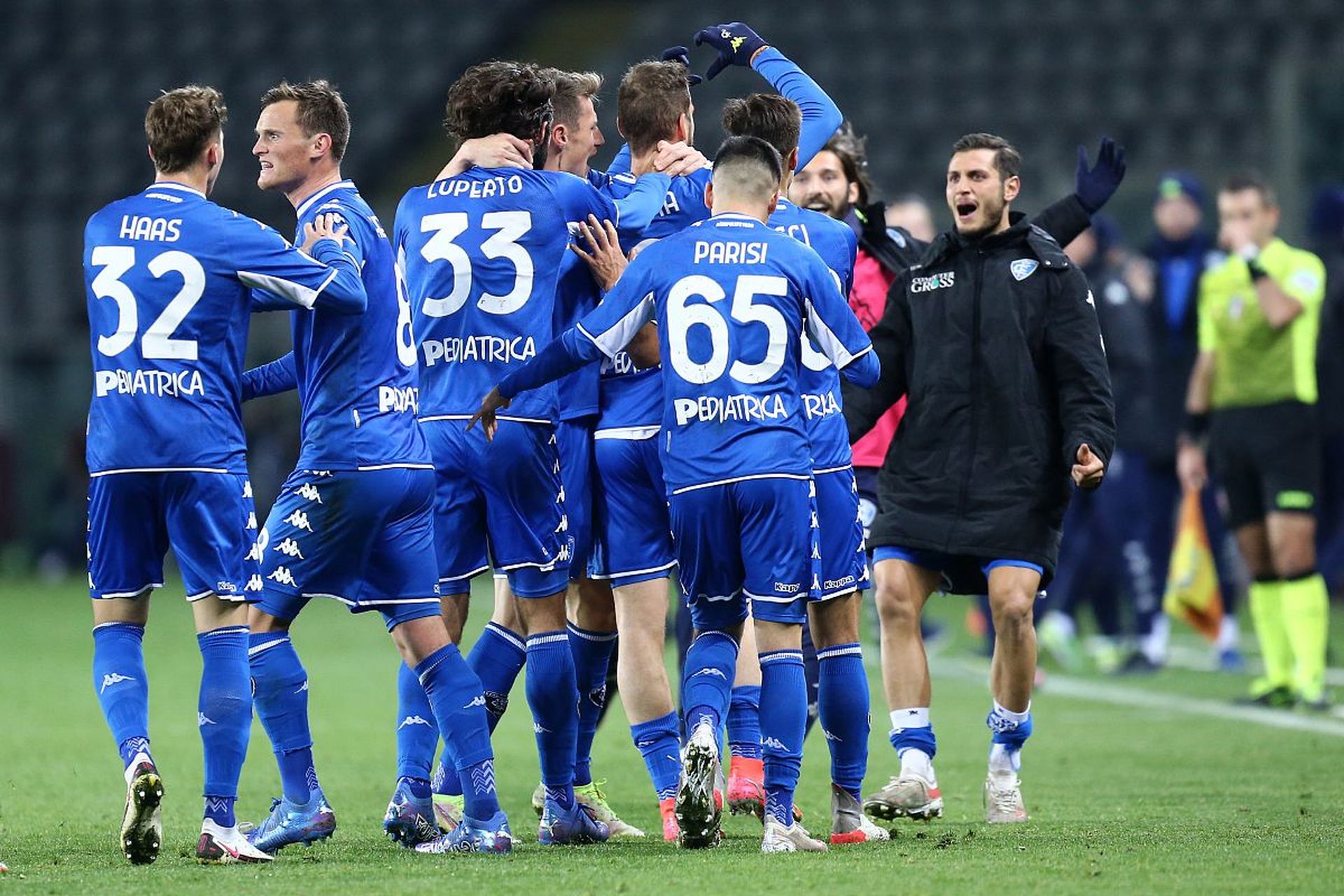 拜仁速度与 拜仁速度与