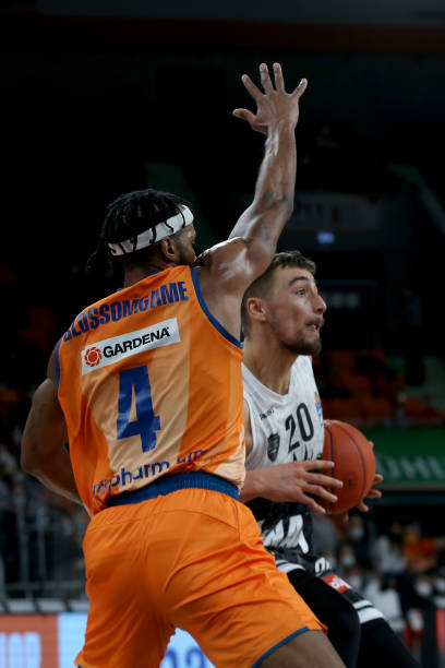 天津男篮的 天津男篮的