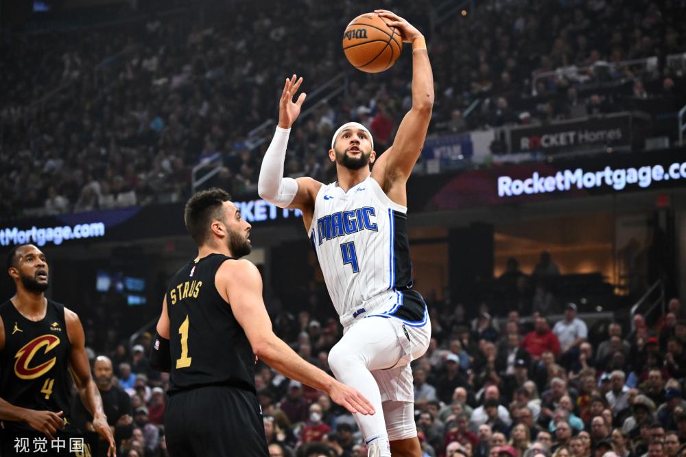 球迷对丁伟 球迷对丁伟